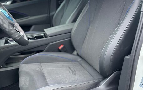 Volkswagen Tiguan, 2025 год, 4 950 000 рублей, 15 фотография