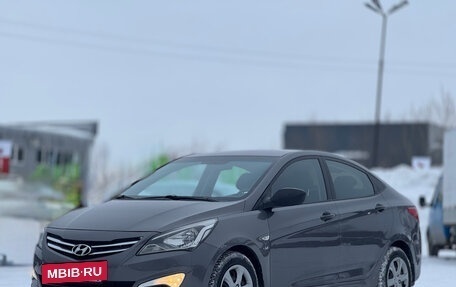 Hyundai Solaris II рестайлинг, 2015 год, 879 000 рублей, 2 фотография