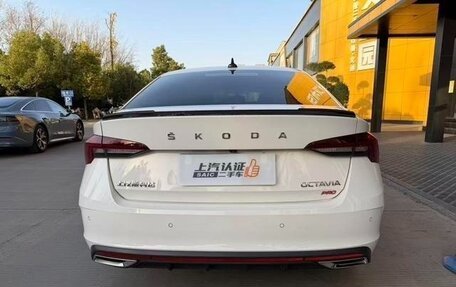 Skoda Octavia IV, 2022 год, 2 080 000 рублей, 5 фотография