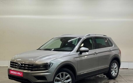 Volkswagen Tiguan II, 2018 год, 2 559 000 рублей, 1 фотография