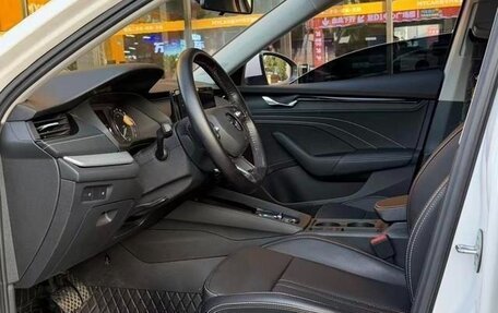 Skoda Octavia IV, 2022 год, 2 080 000 рублей, 8 фотография