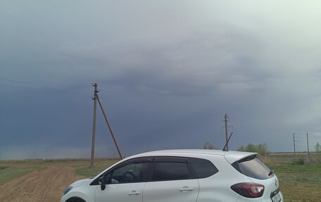 Renault Kaptur I рестайлинг, 2021 год, 1 350 000 рублей, 3 фотография