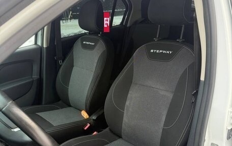 Renault Logan II, 2021 год, 750 000 рублей, 5 фотография