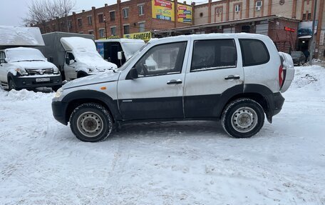 Chevrolet Niva I рестайлинг, 2009 год, 367 000 рублей, 2 фотография