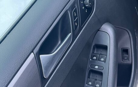 Volkswagen Jetta VI, 2014 год, 1 096 000 рублей, 10 фотография