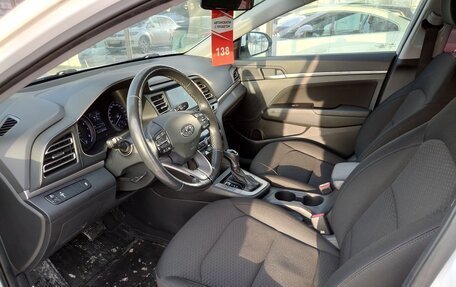 Hyundai Elantra VI рестайлинг, 2020 год, 1 540 000 рублей, 8 фотография