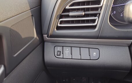 Hyundai Elantra VI рестайлинг, 2020 год, 1 540 000 рублей, 12 фотография