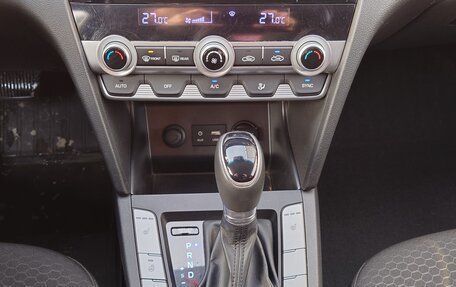 Hyundai Elantra VI рестайлинг, 2020 год, 1 540 000 рублей, 11 фотография