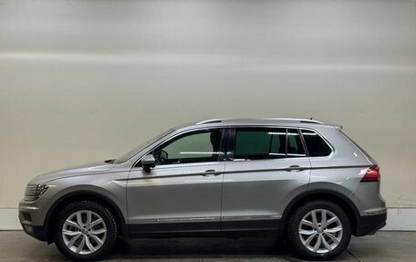 Volkswagen Tiguan II, 2018 год, 2 559 000 рублей, 5 фотография