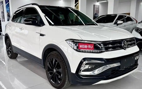 Volkswagen T-Cross I, 2022 год, 1 267 713 рублей, 8 фотография