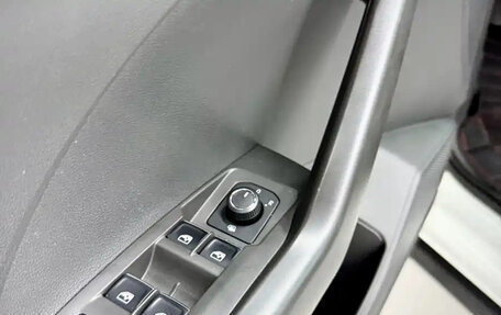 Volkswagen T-Cross I, 2022 год, 1 267 713 рублей, 11 фотография