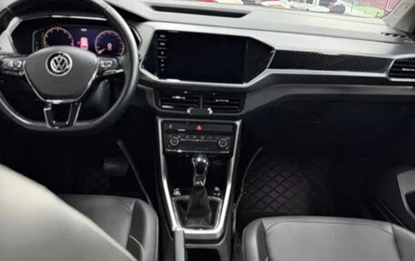 Volkswagen T-Cross I, 2022 год, 1 267 713 рублей, 15 фотография