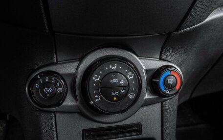 Ford Fiesta, 2015 год, 714 000 рублей, 15 фотография