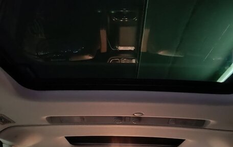 Hyundai Grand Starex Grand Starex I рестайлинг 2, 2019 год, 4 900 000 рублей, 11 фотография