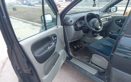 Renault Scenic III, 2002 год, 550 000 рублей, 8 фотография