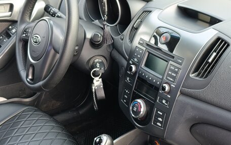 KIA Cerato III, 2012 год, 860 000 рублей, 2 фотография