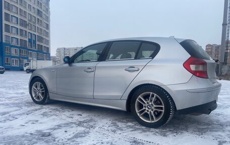 BMW 1 серия, 2005 год, 505 000 рублей, 26 фотография