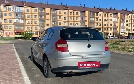 BMW 1 серия, 2005 год, 505 000 рублей, 21 фотография