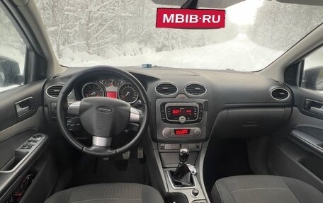 Ford Focus II рестайлинг, 2010 год, 490 000 рублей, 17 фотография