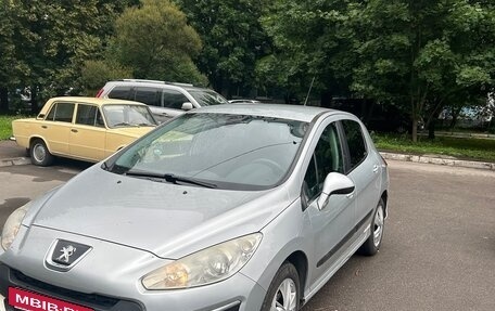 Peugeot 308 II, 2011 год, 445 000 рублей, 2 фотография