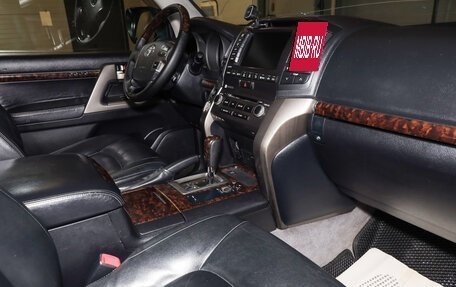 Toyota Land Cruiser 200, 2011 год, 3 149 000 рублей, 15 фотография