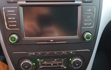 Skoda Yeti I рестайлинг, 2012 год, 880 000 рублей, 9 фотография