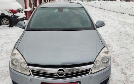 Opel Astra H, 2011 год, 870 000 рублей, 1 фотография