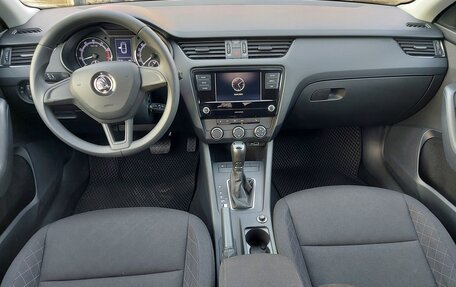 Skoda Octavia, 2020 год, 1 450 000 рублей, 7 фотография