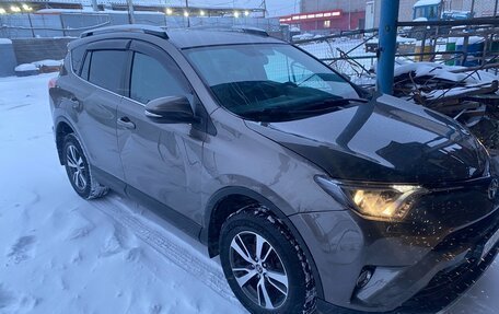 Toyota RAV4, 2017 год, 2 130 000 рублей, 8 фотография