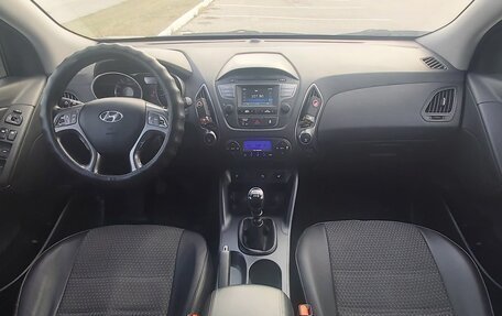 Hyundai ix35 I рестайлинг, 2014 год, 1 200 000 рублей, 10 фотография