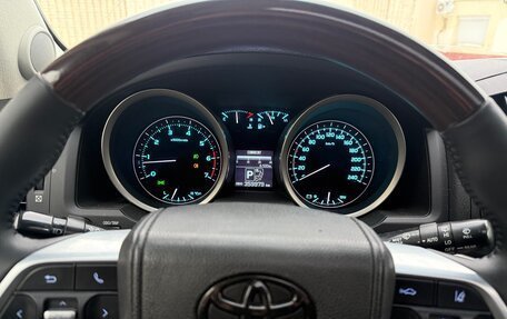 Toyota Land Cruiser 200, 2008 год, 2 800 000 рублей, 15 фотография