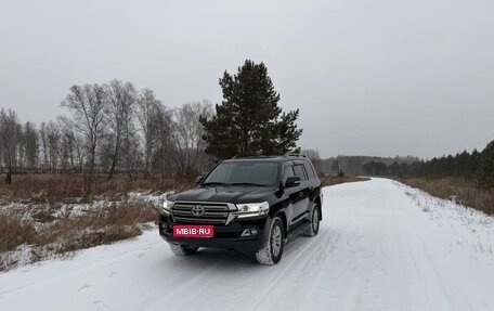 Toyota Land Cruiser 200, 2018 год, 6 877 000 рублей, 5 фотография