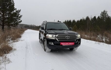 Toyota Land Cruiser 200, 2018 год, 6 877 000 рублей, 20 фотография