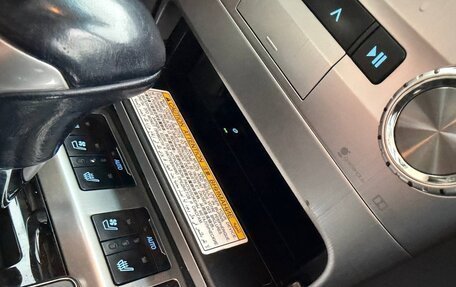 Toyota Land Cruiser 200, 2018 год, 6 877 000 рублей, 32 фотография