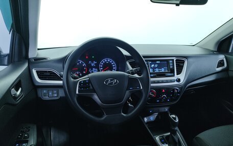 Hyundai Solaris II рестайлинг, 2019 год, 1 327 000 рублей, 16 фотография