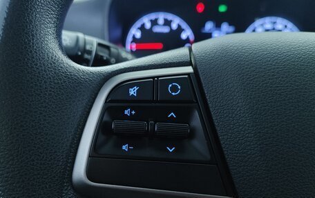 Hyundai Solaris II рестайлинг, 2019 год, 1 327 000 рублей, 15 фотография