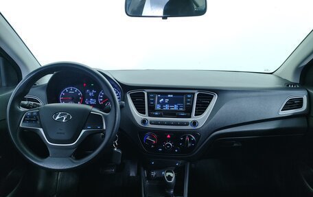 Hyundai Solaris II рестайлинг, 2019 год, 1 327 000 рублей, 18 фотография