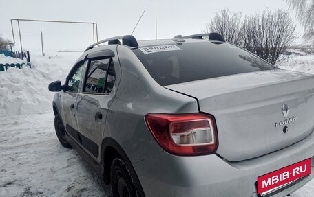 Renault Logan II, 2014 год, 450 000 рублей, 4 фотография