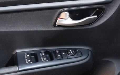 KIA Rio IV, 2021 год, 1 680 000 рублей, 19 фотография