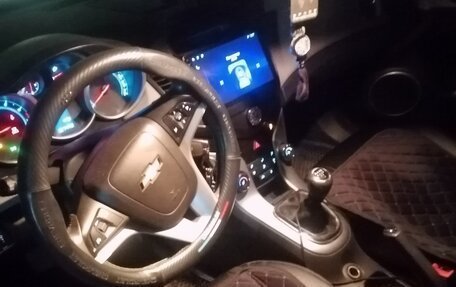 Chevrolet Cruze II, 2011 год, 620 000 рублей, 6 фотография