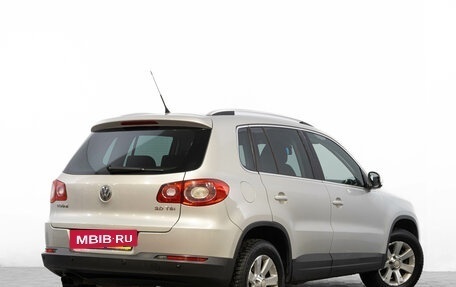 Volkswagen Tiguan I, 2010 год, 999 000 рублей, 5 фотография