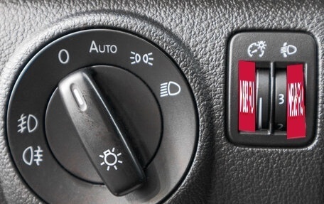 Volkswagen Tiguan I, 2010 год, 999 000 рублей, 14 фотография