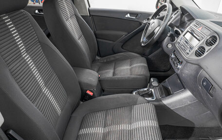 Volkswagen Tiguan I, 2010 год, 999 000 рублей, 22 фотография