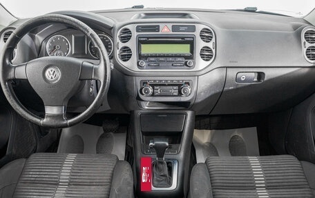 Volkswagen Tiguan I, 2010 год, 999 000 рублей, 11 фотография