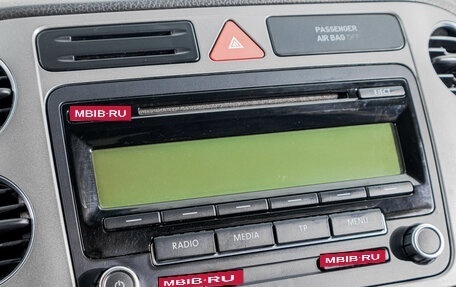 Volkswagen Tiguan I, 2010 год, 999 000 рублей, 18 фотография