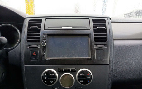 Nissan Tiida, 2010 год, 635 000 рублей, 18 фотография