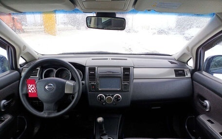 Nissan Tiida, 2010 год, 635 000 рублей, 17 фотография