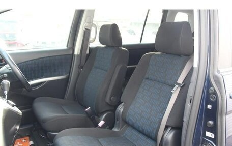 Toyota ISis I, 2013 год, 1 090 000 рублей, 20 фотография