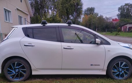 Nissan Leaf I, 2016 год, 900 000 рублей, 7 фотография