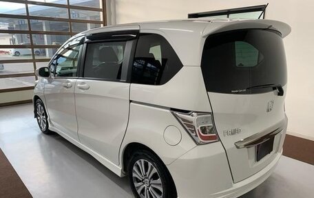Honda Freed I, 2012 год, 823 000 рублей, 5 фотография